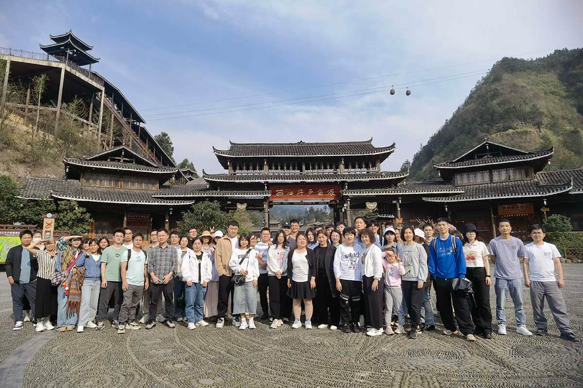 五年貢獻&優(yōu)秀員工合照